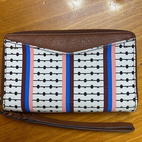 Fossil Zipper Wallet EUC - Picture 3 of 5